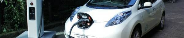 El Nissan LEAF puede cargar su batería de ión de litio